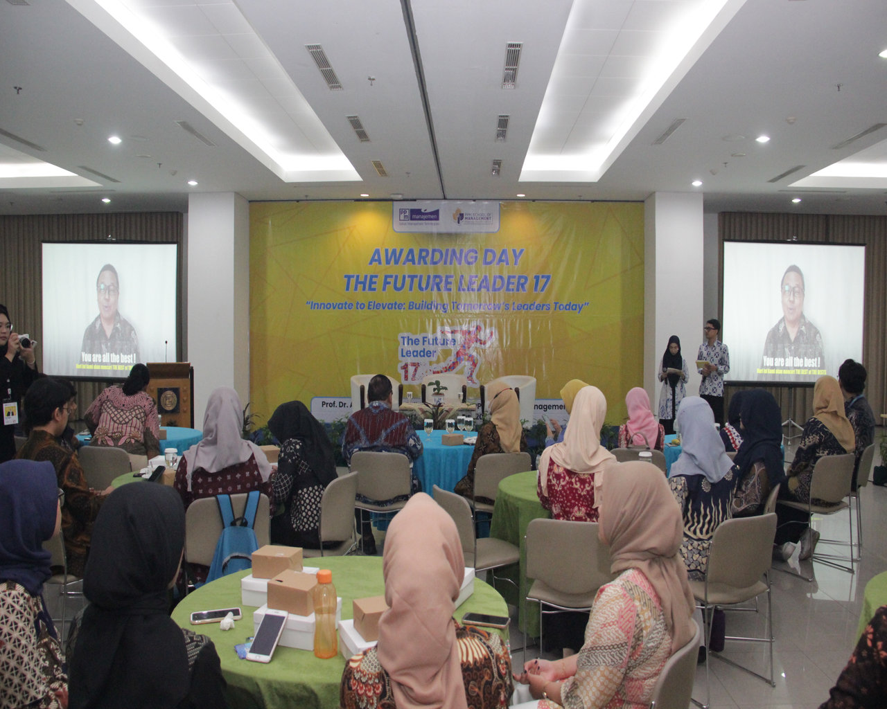Melahirkan Pemimpin Masa Depan: PPM School of Management Beri Program Beasiswa The Future Leader ke-17