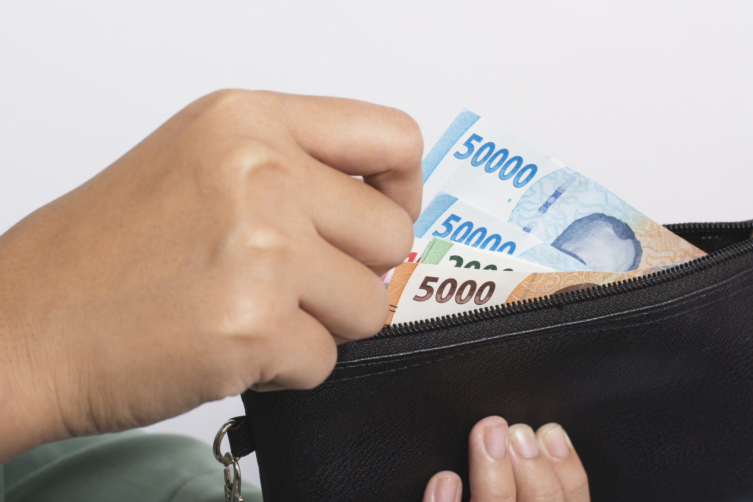 Stimulus Jangka Pendek dan Daya Saing Pajak Jangka Panjang di Era Menteri Keuangan Purbaya