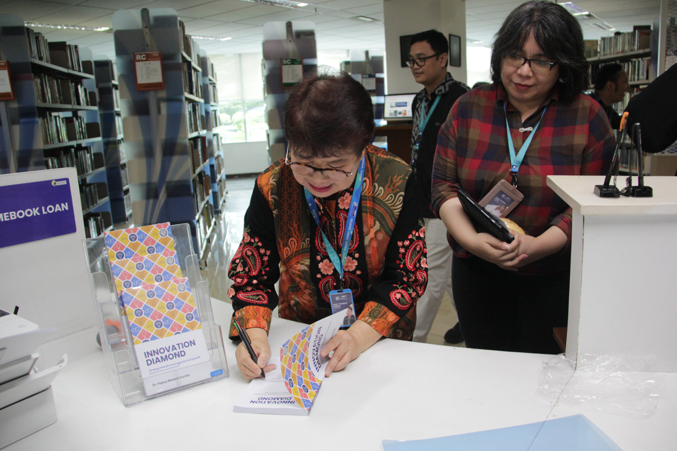 Sekolah Tinggi Manajemen PPM Luncurkan dan Bedah Buku Innovation Diamond