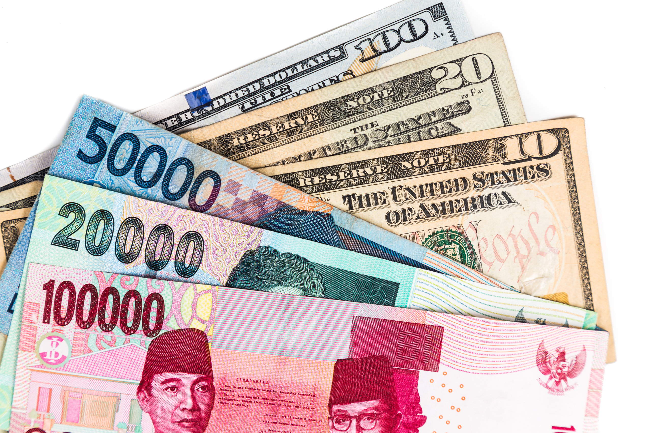 Mengapa Rupiah Selalu Rentan?